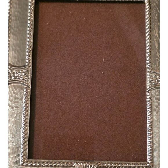 Vintage Picture Frame Made In Italy Silver-Tone Hammered Metal Ornate 5x7" - Picture 8 of 8